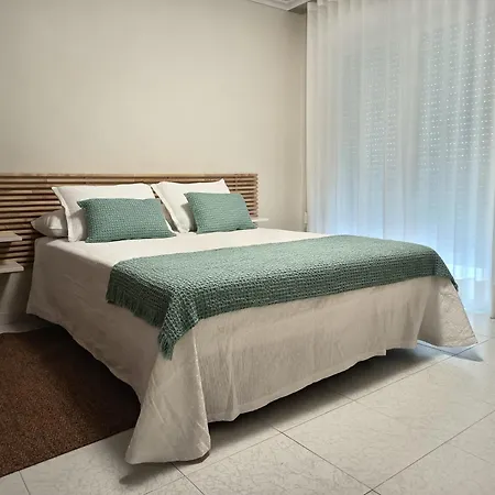 Alejandrina 博伊奥